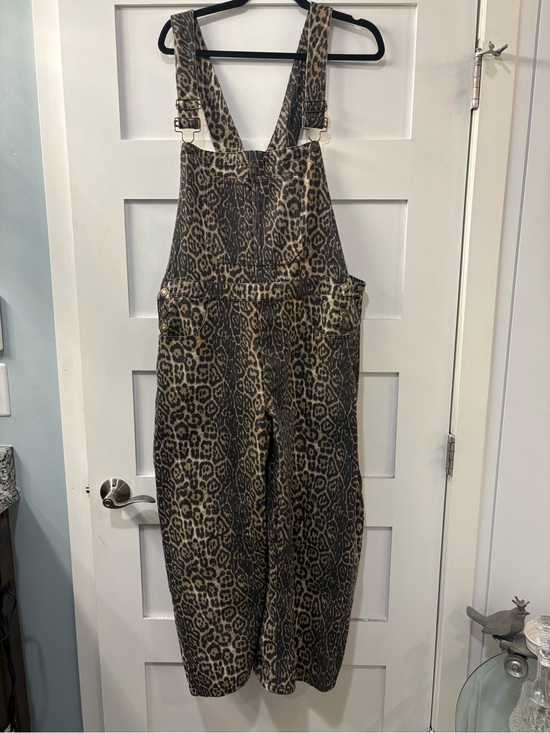 Gigio Pants - GiGiO Leopard Print Barrel Leg Overalls